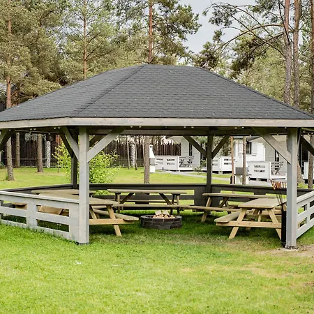 Holiday home Skrawek Nieba Borsk